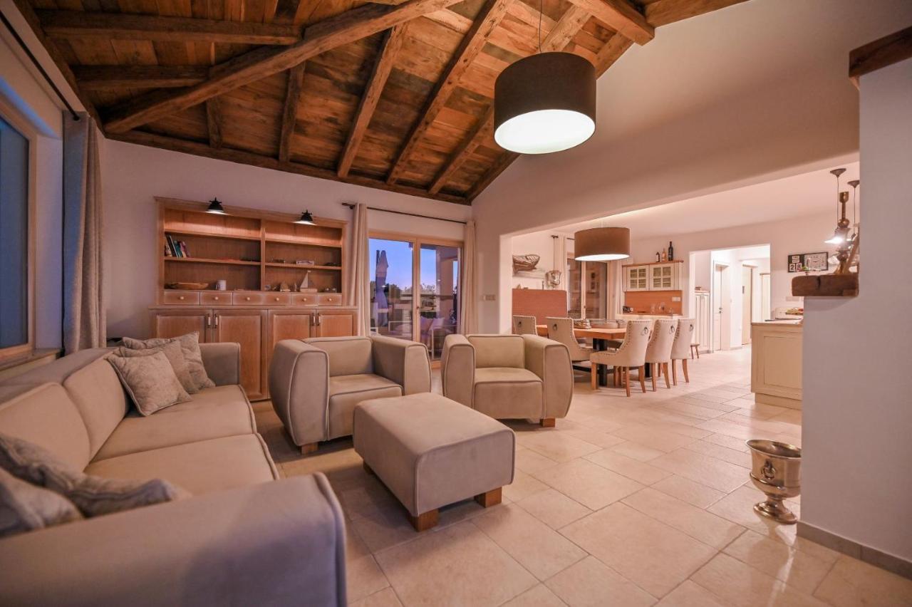 Luxury Villa Solea Barusic ภายนอก รูปภาพ