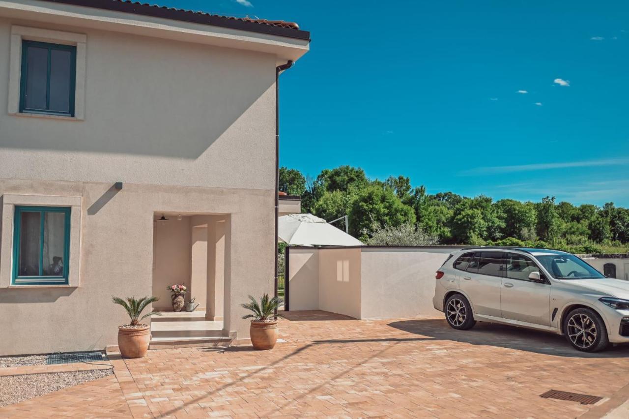 Luxury Villa Solea Barusic ภายนอก รูปภาพ